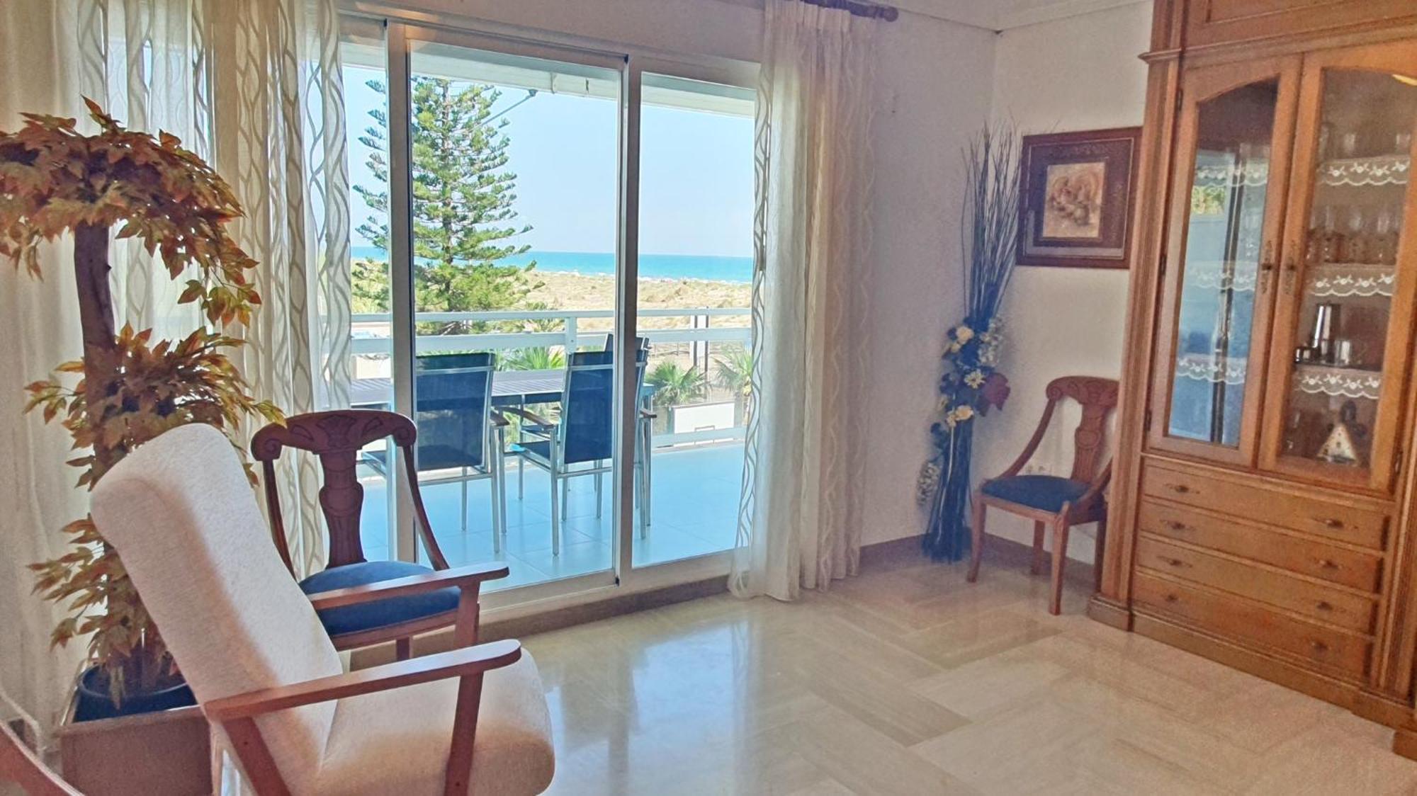 Aigua Blava Primera Linea - Alquiler Solo Familias Playa de Gandia Buitenkant foto